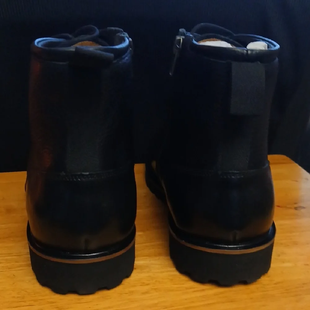 Donald J Pliner Black Leather Men's Boots